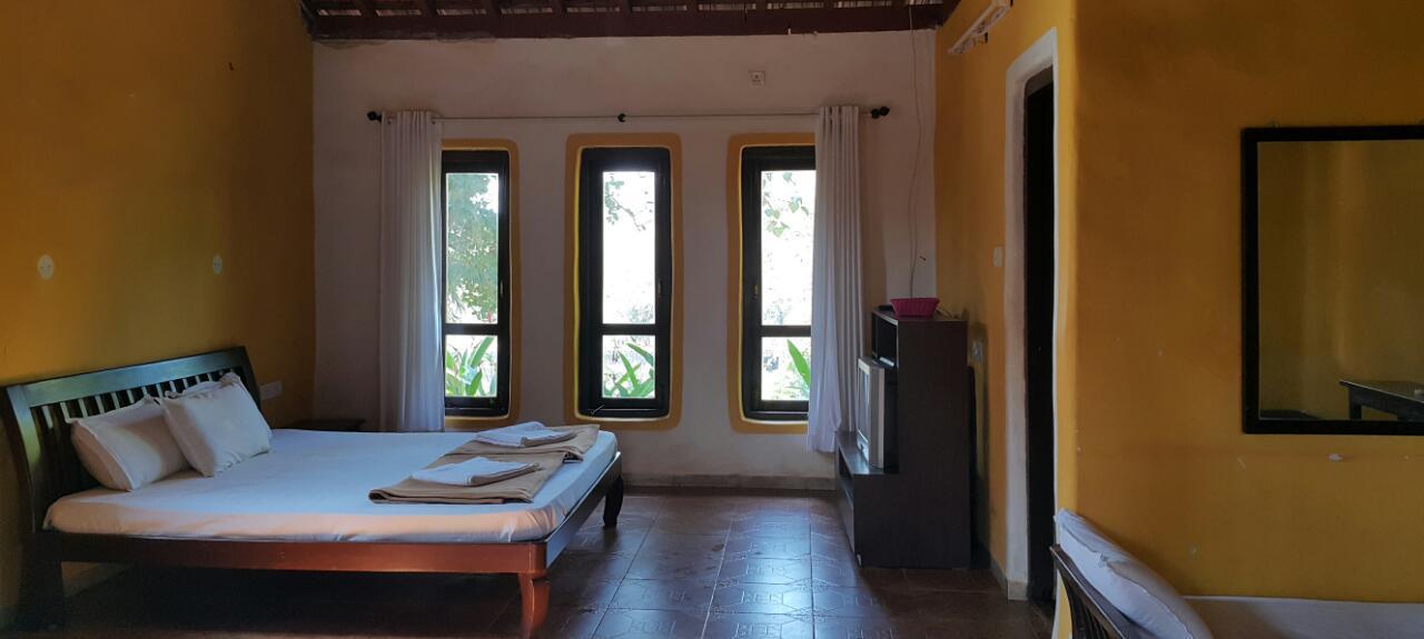 Cherilyn Monta Resort - Ratnagiri Vatul Exterior foto