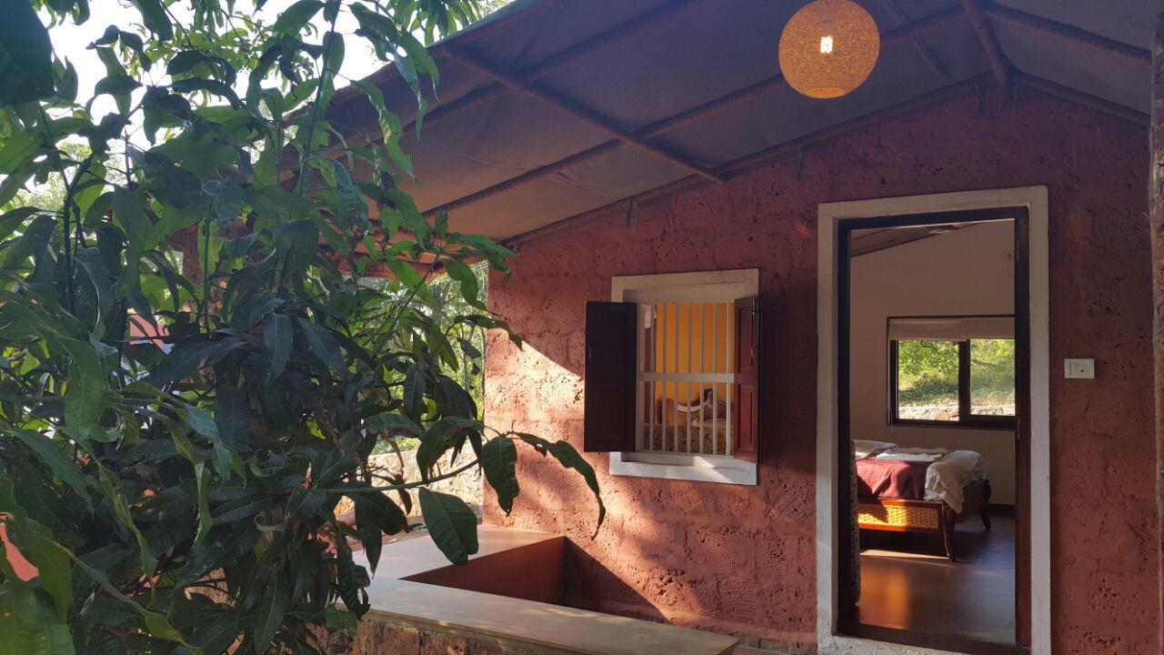 Cherilyn Monta Resort - Ratnagiri Vatul Exterior foto