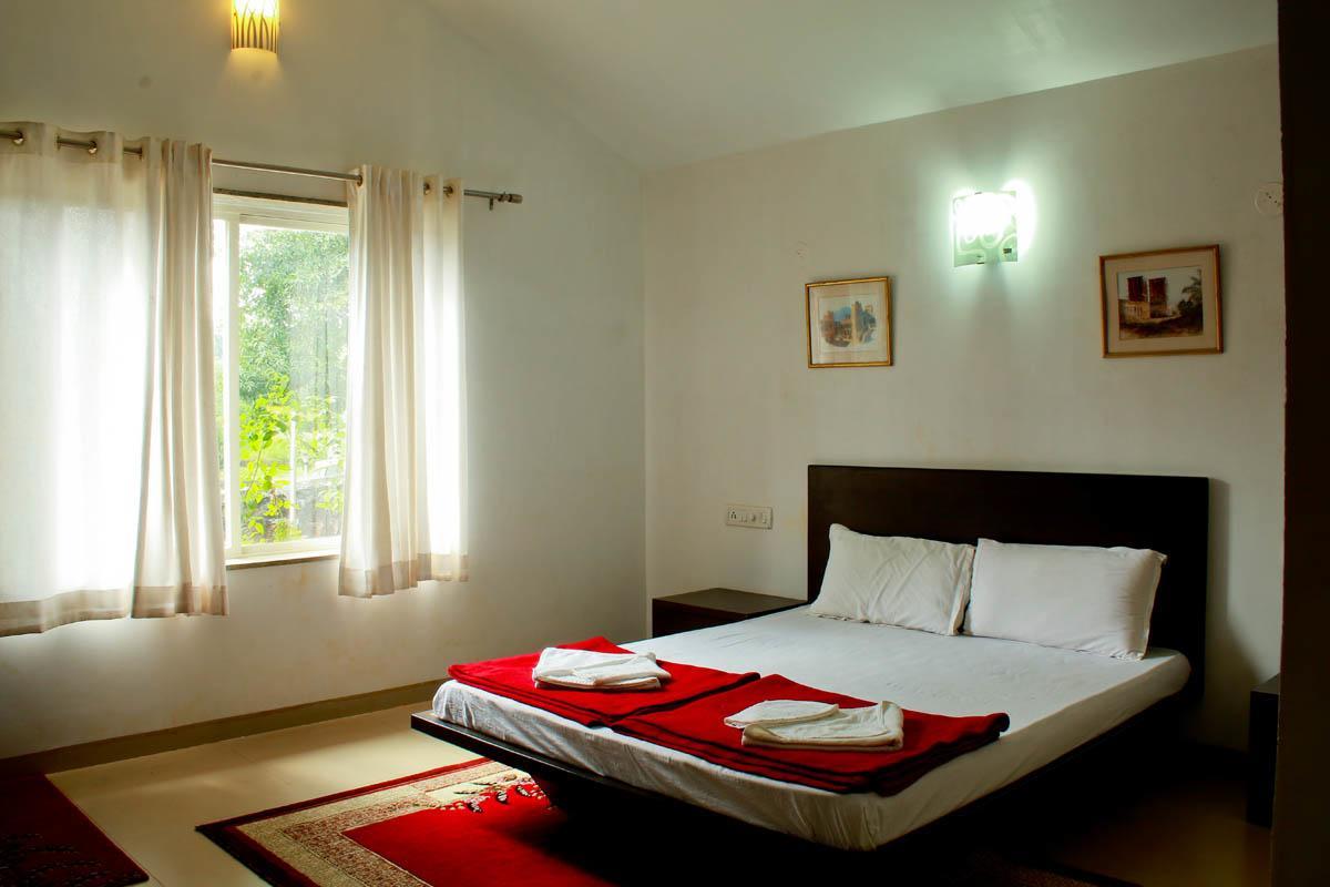Cherilyn Monta Resort - Ratnagiri Vatul Exterior foto